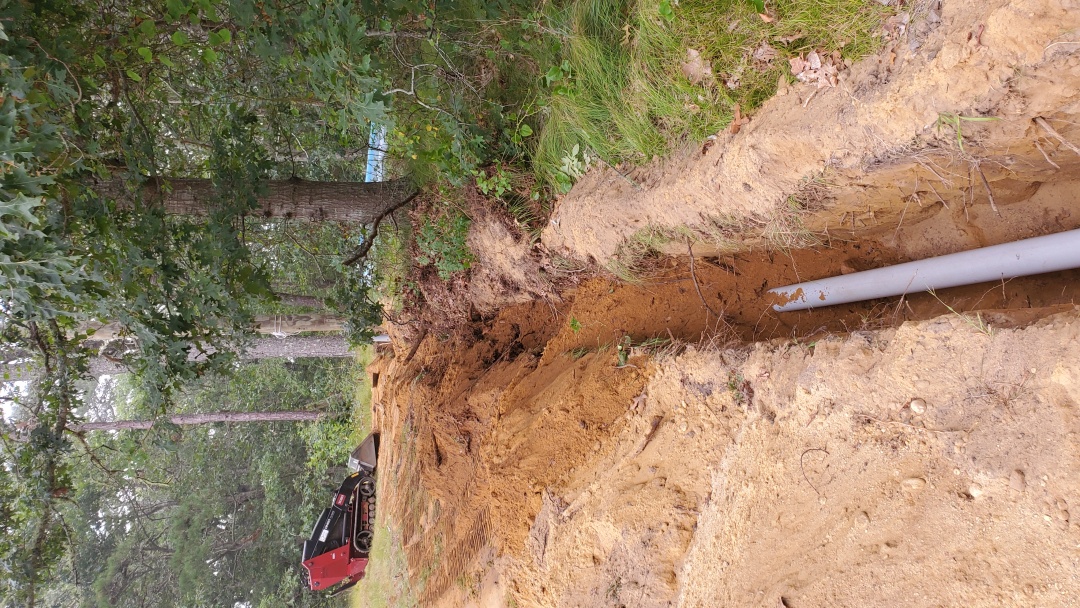 Thie backfilled section is about 3&#039; deep due to needing to stay under the driveway area.